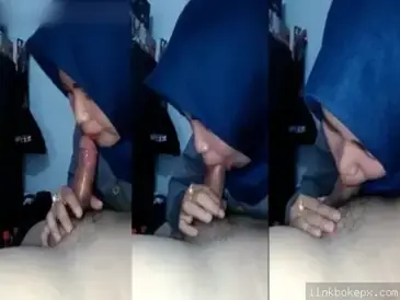 ABG Polos Pertama Kali Ngemut, Langsung Mahir Sampai Muncrat Penuh poster