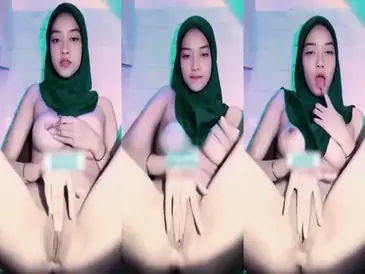 Bokep Indo Hijab Cantik Sarah Toket Gede Colmek poster