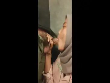 Jilbab Diminta BJ Sebelum Tidur, Nurut Tanpa Protes poster